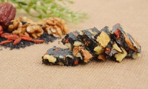 吃辣椒脸上起红疙瘩怎么办-吃辣椒脸上出现伤口-专业吃辣椒脸上起红疹平台-吃辣椒脸上红一块块怎么办